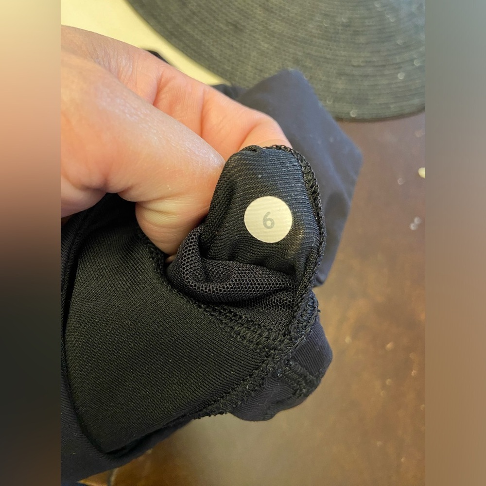 Lululemon top - Picture 10 of 10